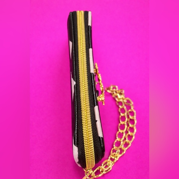 Betsey Johnson Heart Zip-Around Wristlet Wallet - Lightning Bolt Charm - Picture 7 of 7